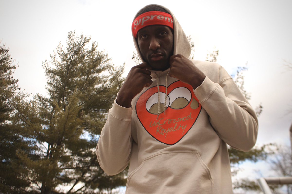 UncrownedR's tweet photo. @OfficialFBMA UnCrowned Royalty ❤️ a lifestyle company based in NY📍 follow for inspiration &amp; streetwear @Uncrownedroyalty_ | https://t.co/XfYcZz4tKA https://t.co/s9A3RxHDVA