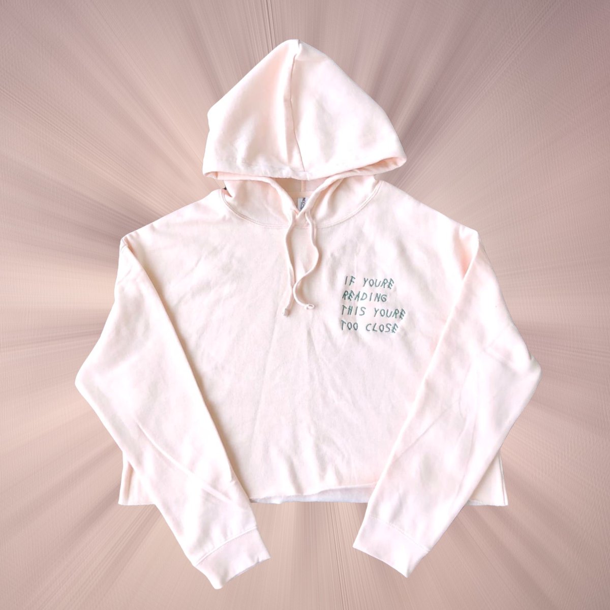 DAVIDdotLYF's tweet photo. Social Distancing Cropped Hoodie | https://t.co/miVWdYqe3H
-
#lyfsupply #recycledstreetwear #womxxnisgod #yeezy #drakeson  #fallfashion #commedesgarcons #newyorkstreetstyle #iloveny #downtownschenectady #newyork #thriftstyle #madeintroy #kith #drakefont #nyc  #socialdistancing https://t.co/kRtOzQYIv4