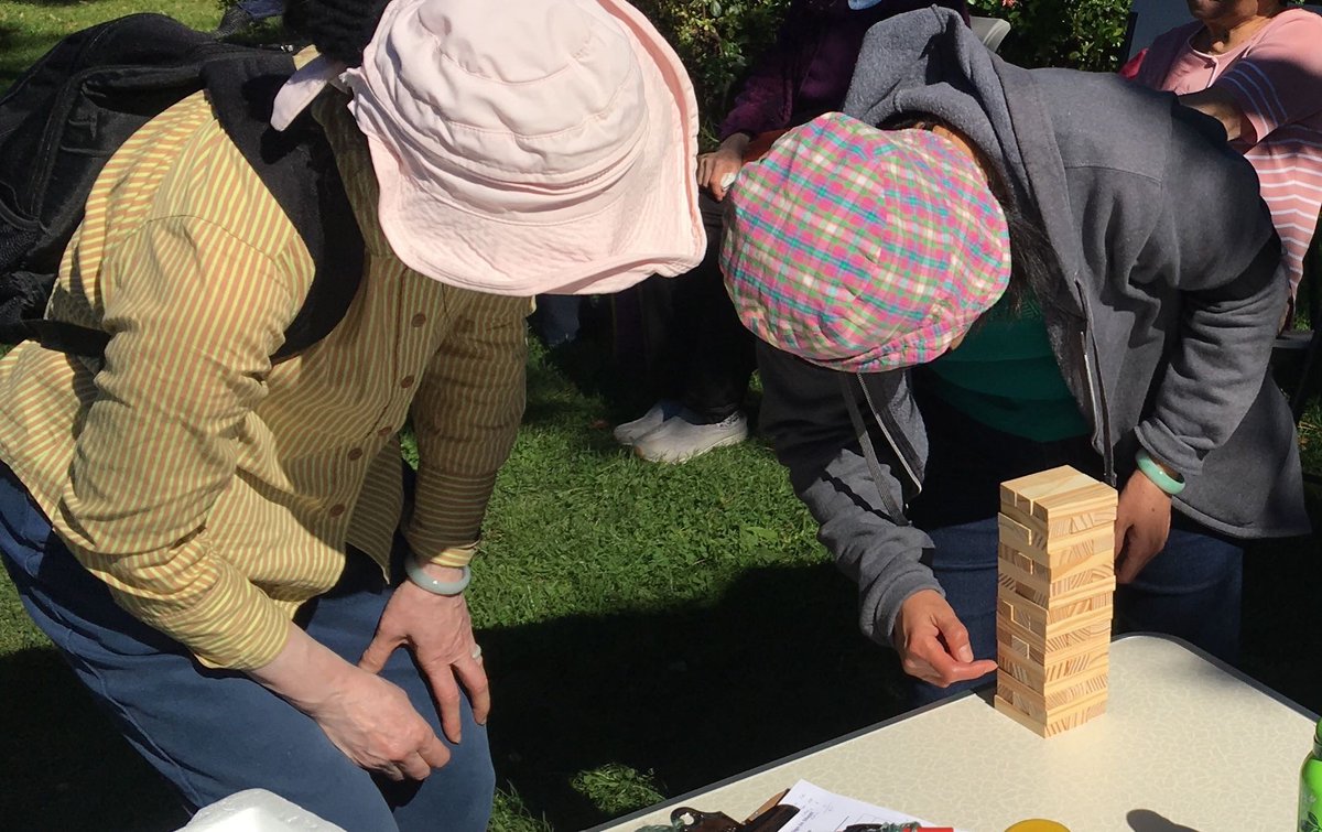 ErasingWalls's tweet photo. Usually on Wednesdays I post a community photo. I haven't been to any of our partner sites for the past three weeks, and I'm really missing everyone. Here's a photo of our Jenga game from a community picnic in Visitacion Valley last summer. I can't wait for the next one! https://t.co/uc3JtPrck5
