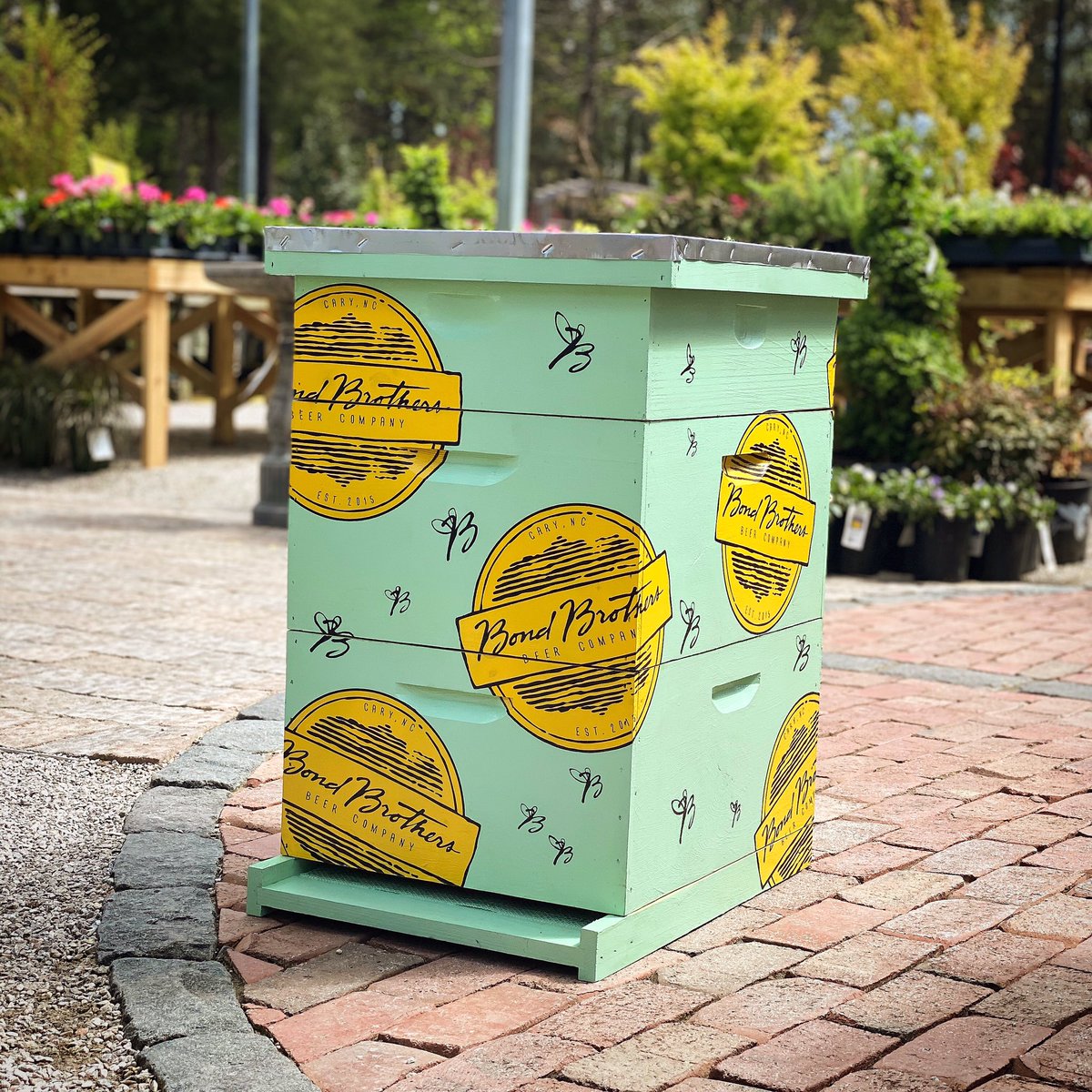 BondBrosBeer's tweet photo. DId you know?! Bond Brothers is hosting a hive over at @gardensupplyco Not only are we super excited to learn about beekeeping, we can’t wait to use our honey to condition some of our bottled sour blends!
#supportlocal #CaryStrong https://t.co/4NvqCUy8yr