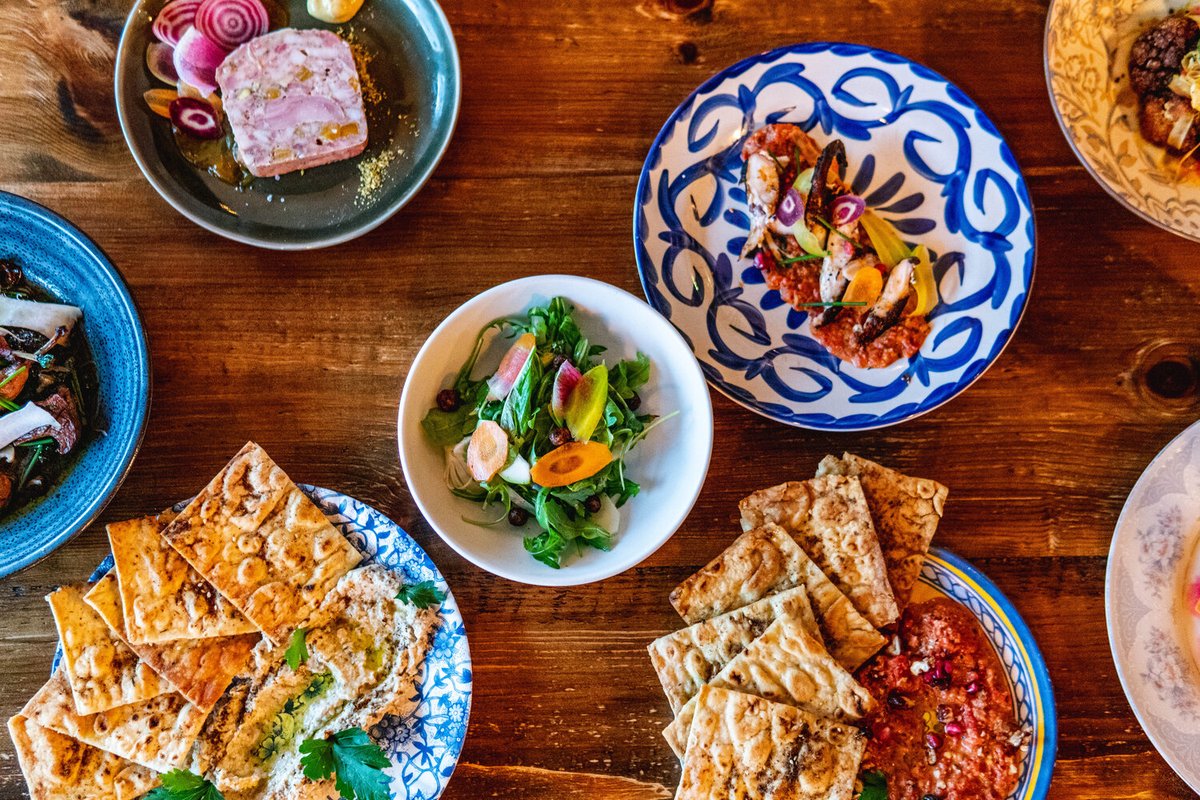 visitmiami's tweet image. Fooq's Miami in the heart of @downtownMIA is continuing to provide locally sourced meals for the community they call home. Support a great local business and enjoy 10% off takeout and 30% off bottles of wine #OrderOutHelpOut #MiamiEats bit.ly/2UcIDzr
