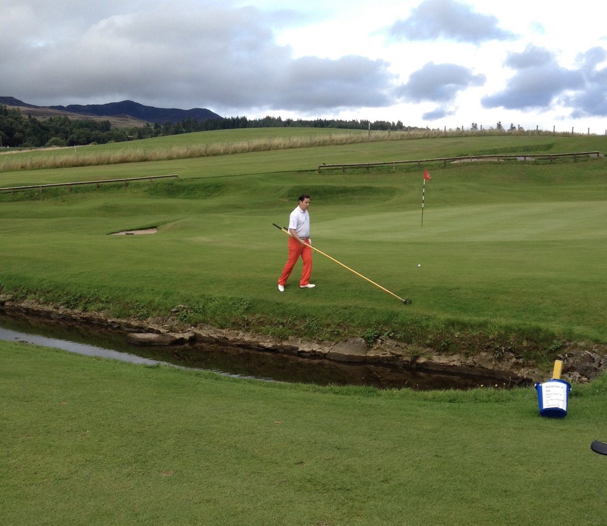 pauliewalnuts86's tweet photo. @ewan37 @dal80y @CraigW1874 @williedallas15 @cessum69 The only question is....is he retrieving his approach to the last, or his tee shot off the first??? https://t.co/hFvvhVzfFv