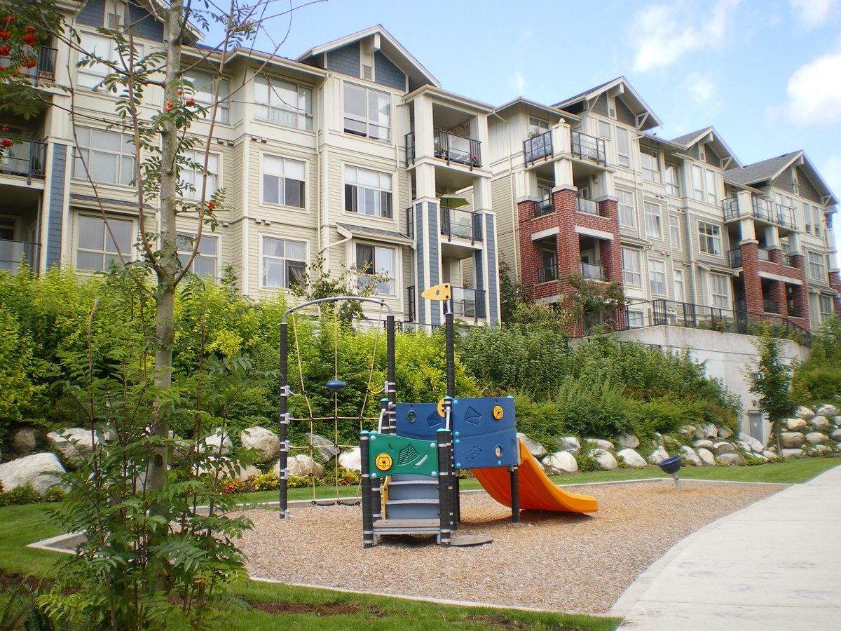 New_Westminster's tweet photo. We are pleased to announce that we are expanding the Rent Bank Program to support renters during the COVID-19 pandemic. Learn more. https://t.co/ZFzb742uK8 #newwest https://t.co/ztPUe5wLc5