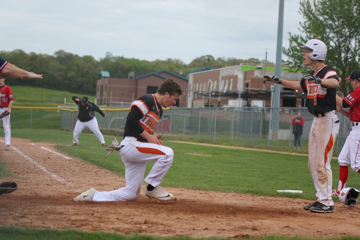 Jason C. tweet media