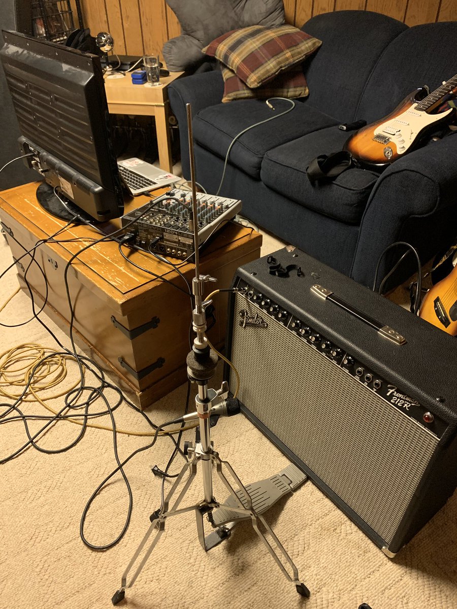 ethelshankband's tweet photo. Staying busy https://t.co/hAhpSxKcvB