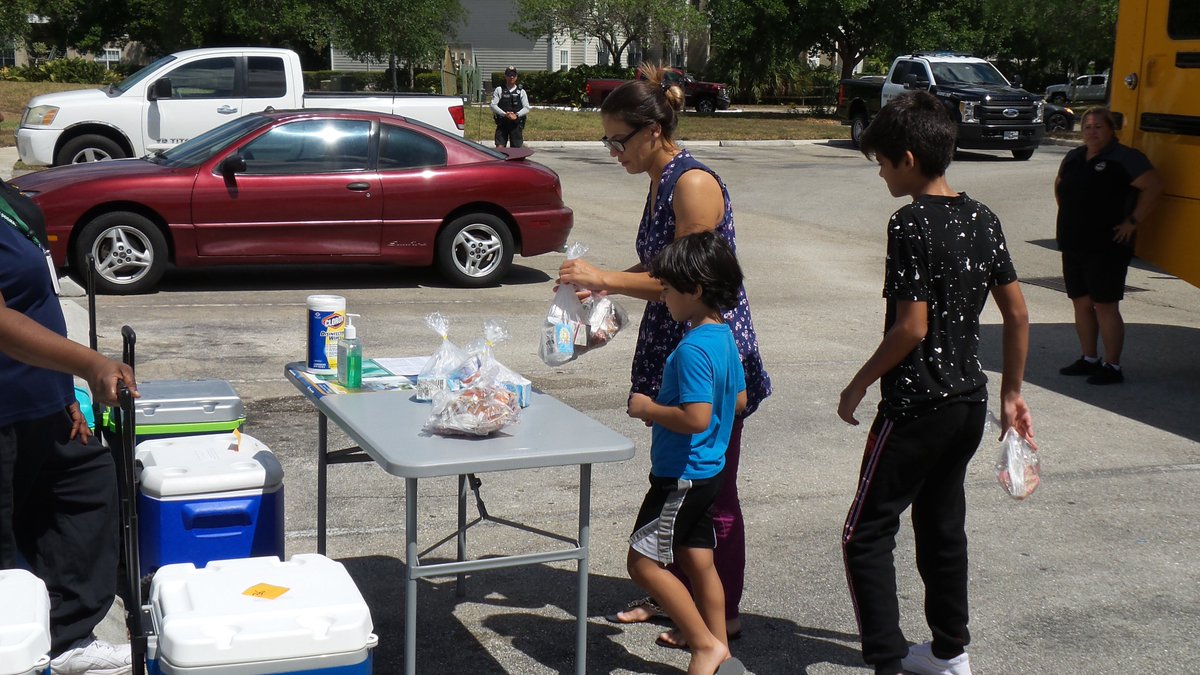 School District of Lee County tweet media