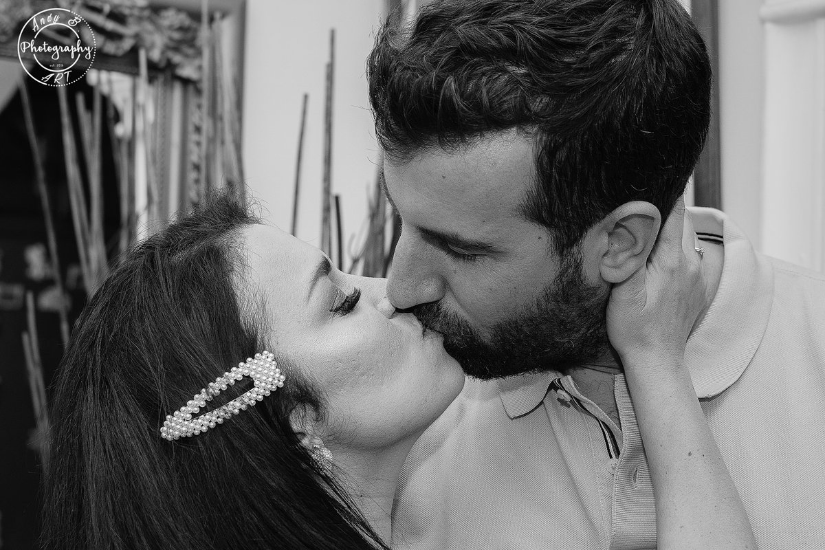 That's Love # #LoveStory #kissme #Athens #andybphotographyart
