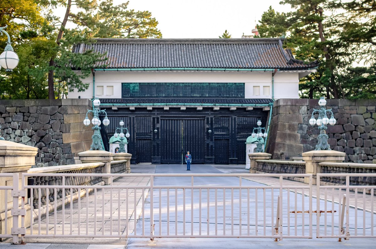 xHaeusslerPhoto's tweet photo. Emperor’s Palace
#xHPhoto #Japan #Photography #Travel #ThePhotoHour #PintoFotografía #StayAtHome #QuedateEnCasa https://t.co/zDh0Hf7Trs