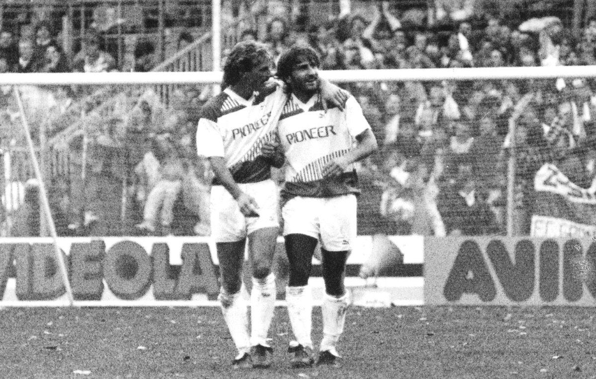 🔙 Vandaag (30 maart) is het exact 29 jaar geleden dat FC Groningen met 1-2 won van Willem II, dankzij twee doelpunten van Milko Djurovski.

📺 Bekijk hier de special van <a href="/FCGroningenTV/">FC Groningen-tv 📺</a> over het successeizoen 1990/1991.

➡️ fcgroningen.nl/nieuws/bekijk-…

#trotsvanhetnoorden
