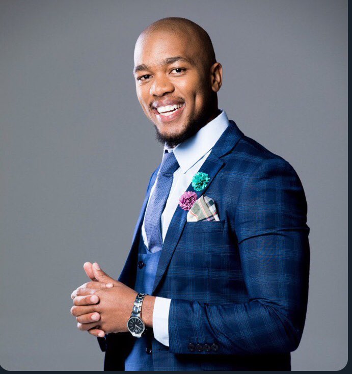 joy_zelda's tweet photo. Retweets if you love him #TheRiver1Magic https://t.co/Zfc6w6NXzY
