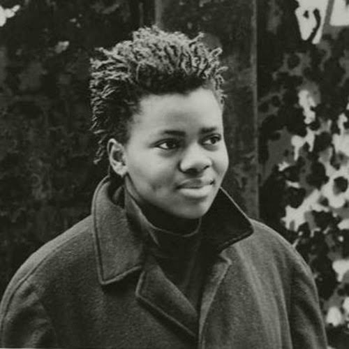 Happy birthday Tracy Chapman
Your songs are evergreen 