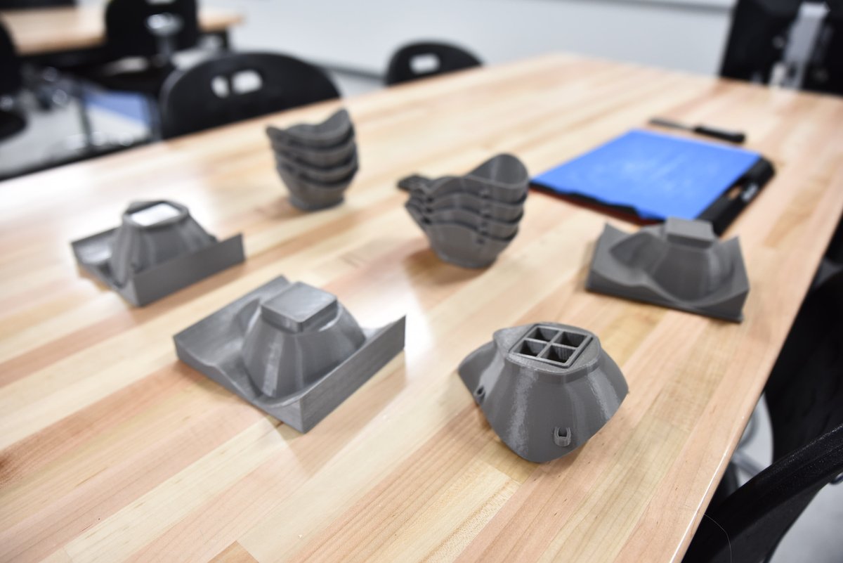 ChattStateCC's tweet photo. Chattanooga State's engineering has joined forces with @STEMcha @CoachStone12 @hamcoschools & VW Academy to perfect & produce PPE's for our healthcare workers! #WeOverMeCha #chattstate #covid19 #STEM #engineering https://t.co/Gq7YR08x1x