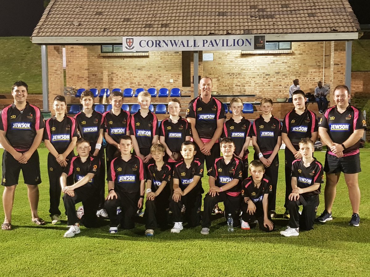 nickrob73's tweet photo. If you are a cricket person please join the challenge of posting a cricket photo. Just one picture, no description. Please copy the text in your status, post a picture and look at some great memories/pictures. https://t.co/EgkBxorTaZ