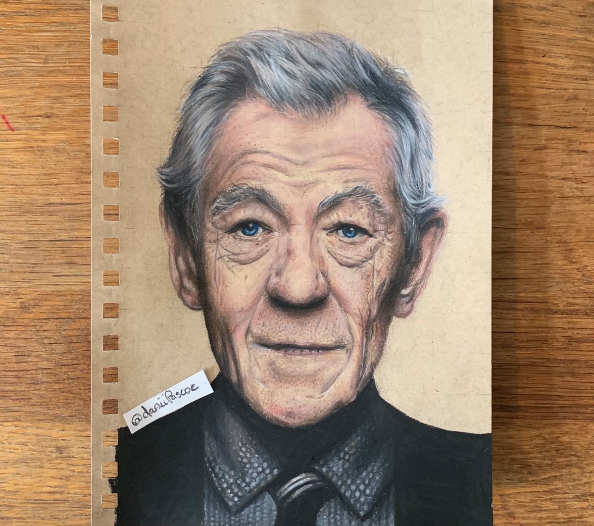 daniit69's tweet image. I did a drawing of @IanMcKellen   
I’d love for him to be able to see it 😊😊 

#drawing #pencil #ArtistOnTwitter