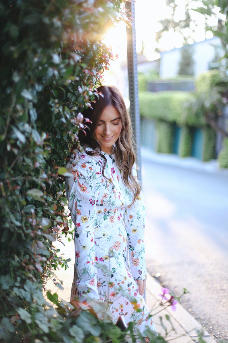 ali_velas's tweet photo. got a little creative in this quarantine around my house with some styles from @shopnuuly that I was supposed to take for a trip this month ✨ #MyNuuly #ChangeYourClothes https://t.co/f4hnWdQrUv