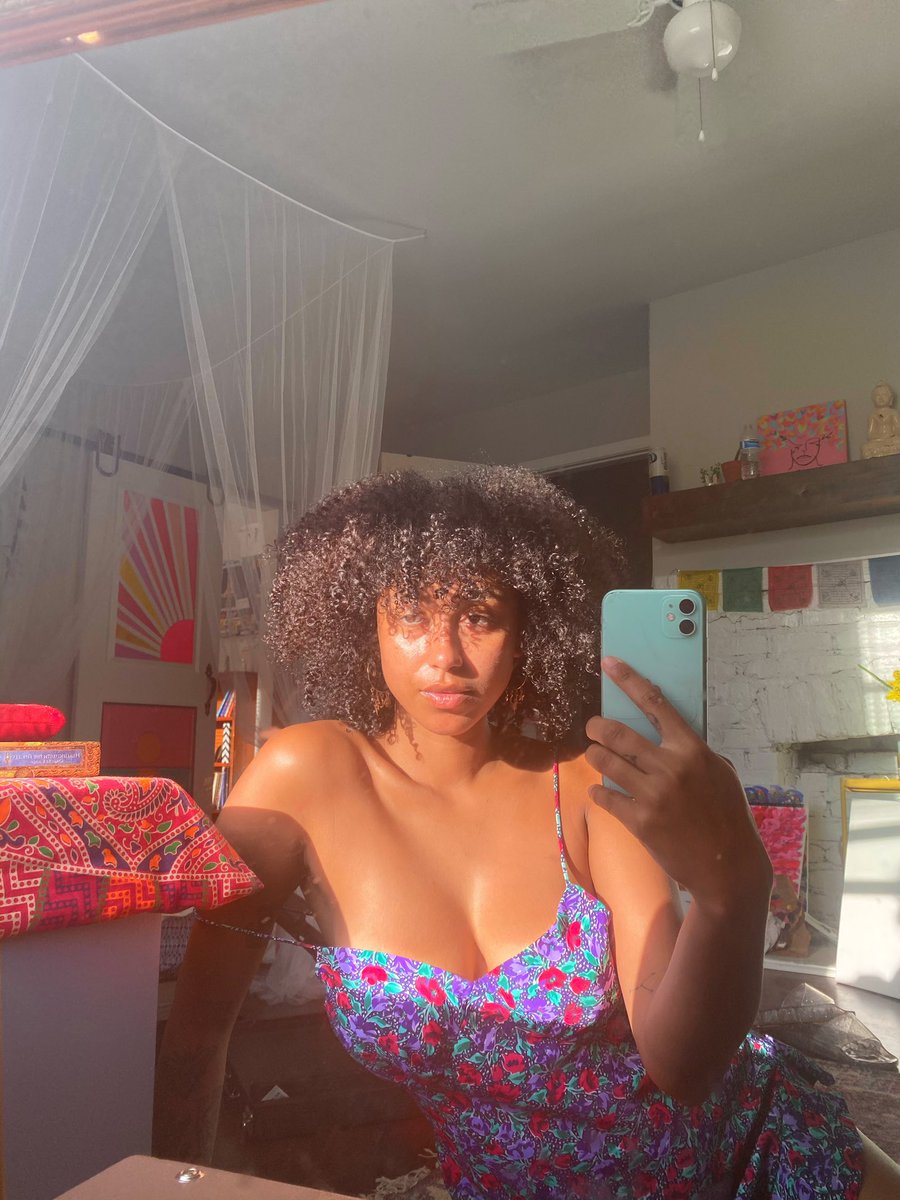 urqueenselene's tweet photo. Look at these then slap yourself. 
#findom https://t.co/6lVJP3NX56