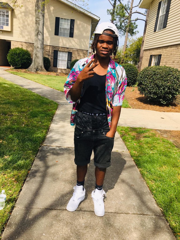 CarlosCacho9's tweet photo. ✌🏽🤯🔥
#VIP_Gang’🤘🏾💯 https://t.co/OKen9WxAE3