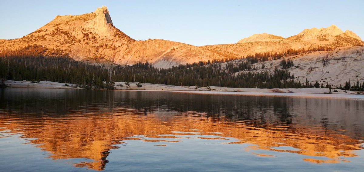 rwbuffington1's tweet photo. @imarebelpilot @GoParks @GrandTetonNPS Cathedral Peak over Lower Cathedral Lake,  Aug, 2019 https://t.co/sJK9C04oP2