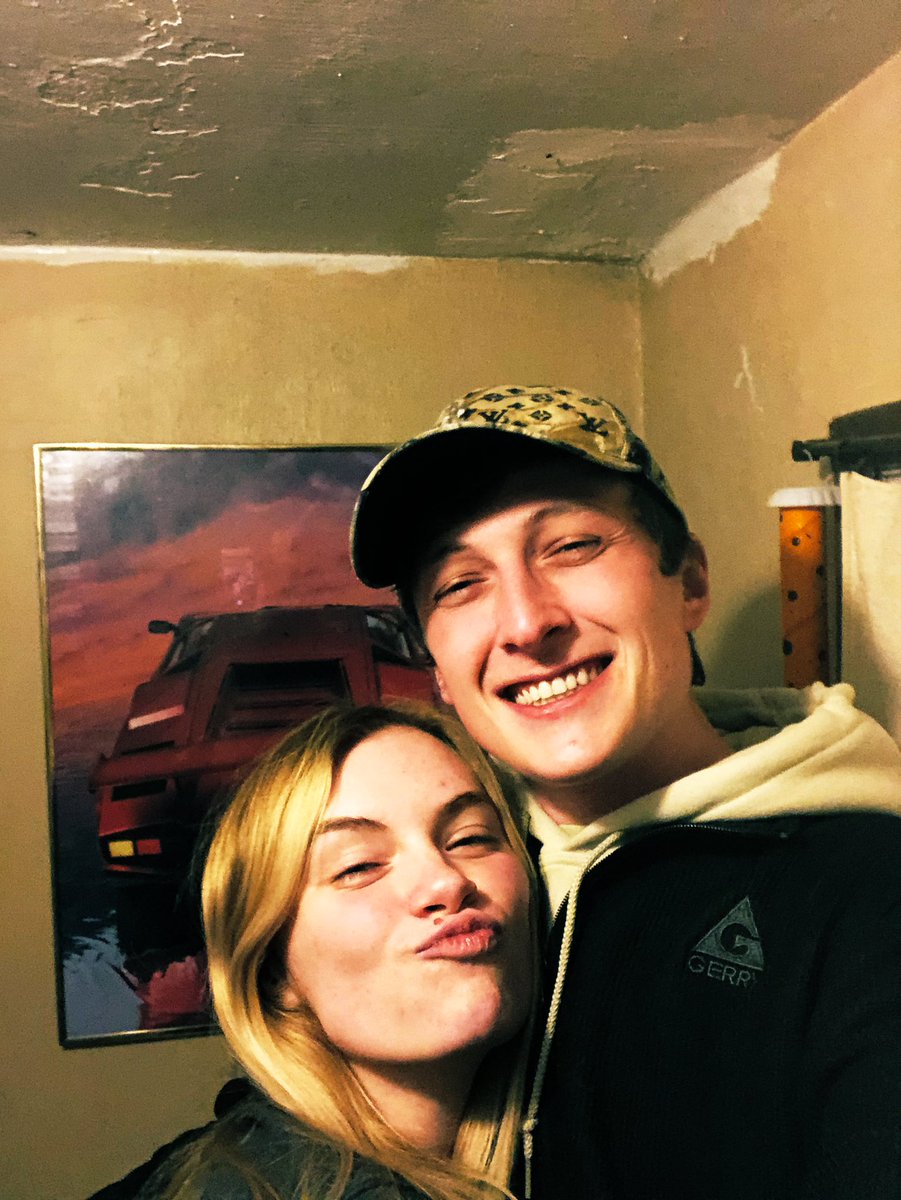 mahurff_2014's tweet photo. Love this amazing girl sooo freaking much, being my best friend, and finding a good picture can be hard, but we always have the best time together and live in the moment. I found these cute party bathroom pics from a few weeks ago! Lol😘❤️😍@idckenzie_ https://t.co/mcDgyN1NgS