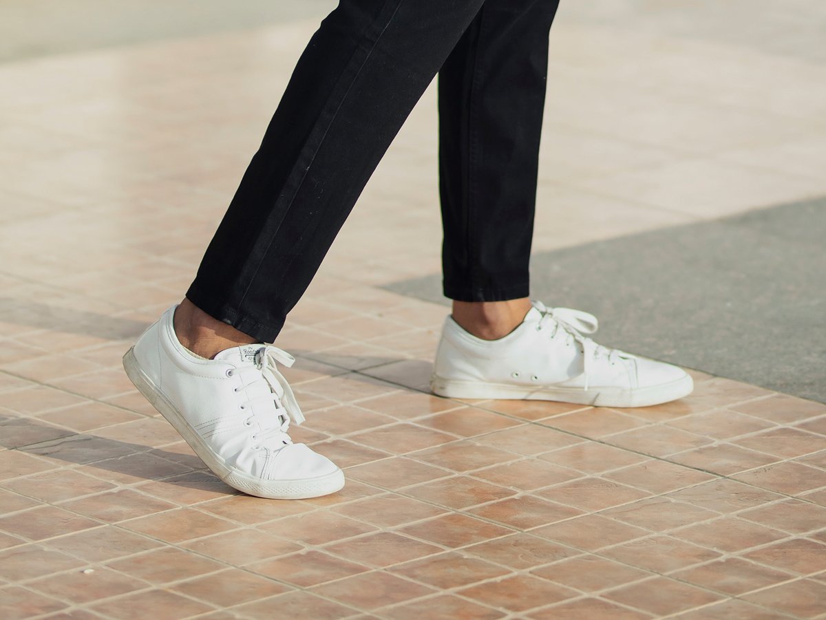 Shoes are an essential part of every outfit and with Spring and Summer arriving soon now is the perfect time to treat yourself to a new pair (or two).  

Take a look at our round up of the best casual men's shoes. 

postkulture.com/editorial/arti…