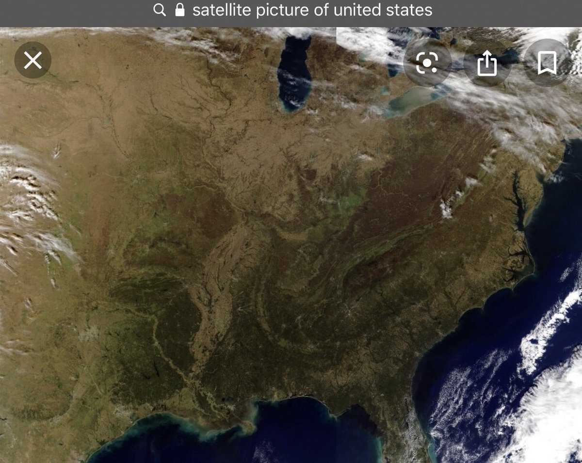 Nedsfeed's tweet image. Stunning image of the country under the quarentine not a single person visible
