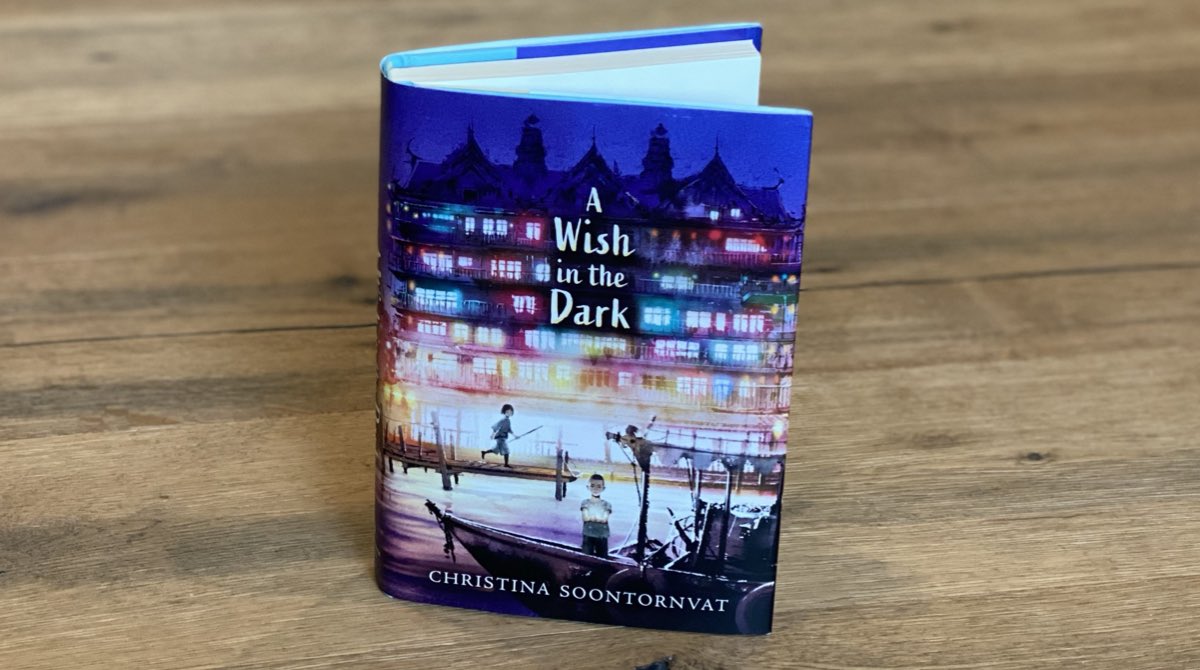 My #MiddleGradeMonday read this week is @soontornvat’s A WISH IN THE DARK. A brilliant, beautiful, Thai-inspired fantasy take on Les Miserables. A must-read!