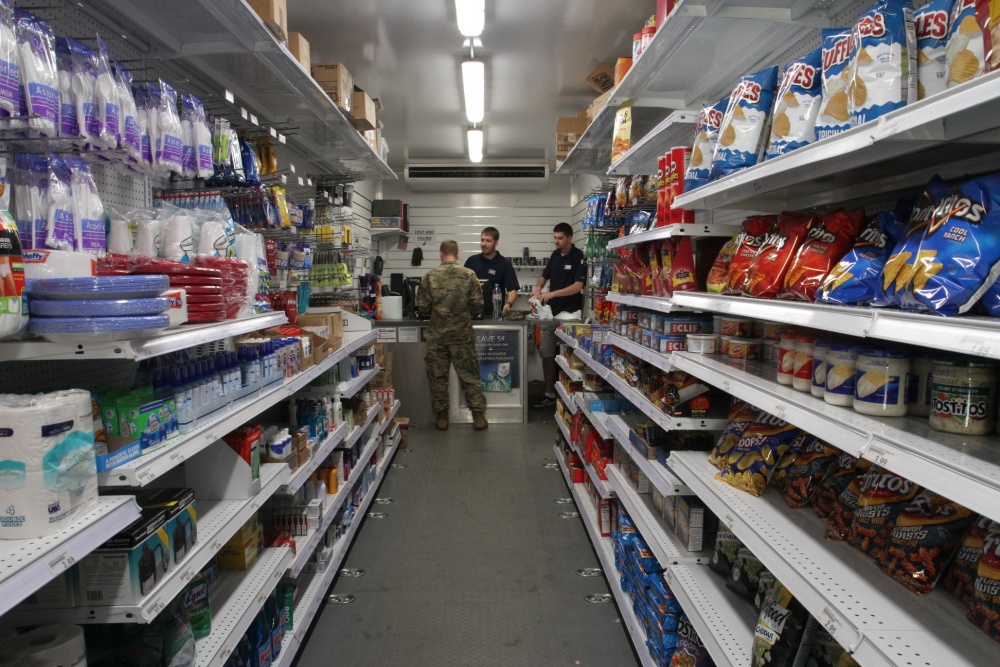 WarriorCare's tweet photo. What to know before visiting DoD exchanges and commissaries during the COVID-19 pandemic 
https://t.co/A3hMA8Nrr4 https://t.co/yQDTtsJ4uR