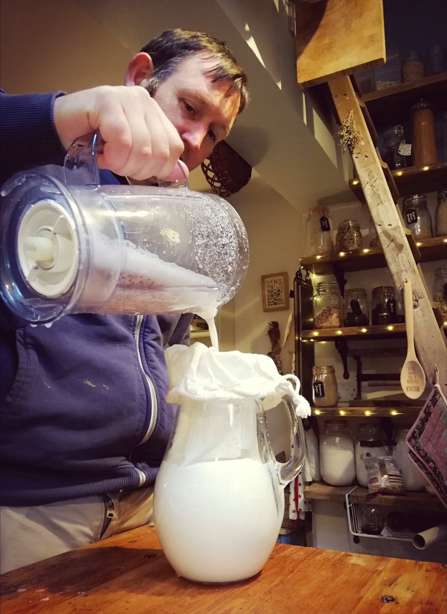 tonypmullen's tweet photo. Found a good use for our old raw milk bottles.  Filled with #homemade #queuebusting #almondmilk perfect for breakfast during #coronalockdownuk #vegan https://t.co/CfA7xjaphm