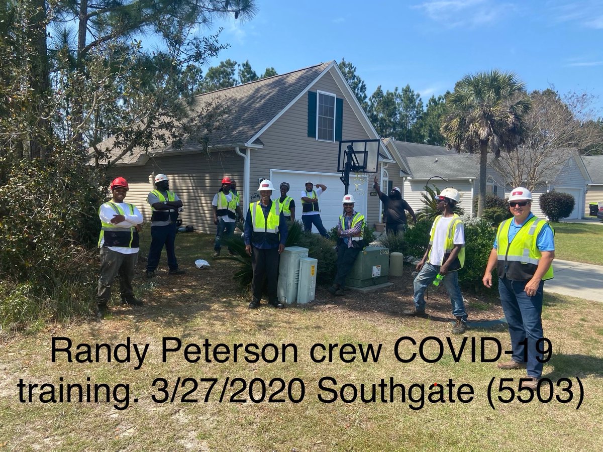 PalmettoCorp's tweet photo. We are happy to keep building and improving this great country’s infrastructure as we navigate this unprecedented event. #gowashyourhands #keepitclean #teampalmetto #teamworkmakesthedreamwork #anotherdayinparadise #icantwaittohugyou
@CarolinasAGC @SCAPAtweets @SCDOTPress https://t.co/Wx29BEHavH