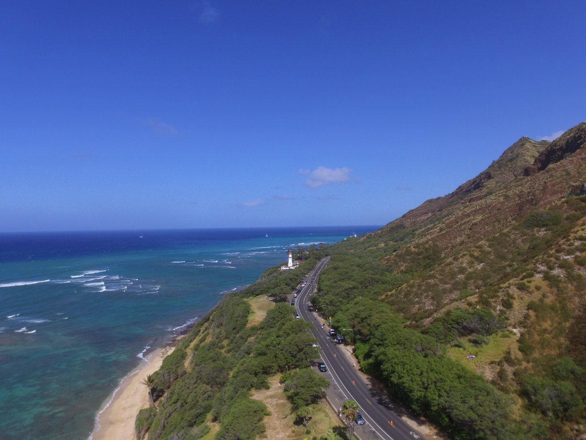 hnlekidenhi's tweet photo. Happy Aloha Monday! 🤙🏝❤️ #DiamondHeadViews #Aloha #Hawaii #Oahu #HNLEkiden https://t.co/6KpHMXcnCH