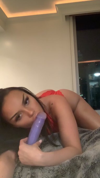 ✨?? Go follow and watch my sexy friend play with herself!! ???✨ https://t.co/ihb4ao1oTl ♥️♥️♥️♥️♥️♥️♥️♥️♥️♥️♥️♥️♥️