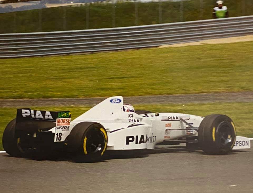 DutchDevilfan's tweet photo. Één plof en weg Zetec motor. 1997 Mangy-Cours.. Viva la France. https://t.co/HG3g1fyeJc