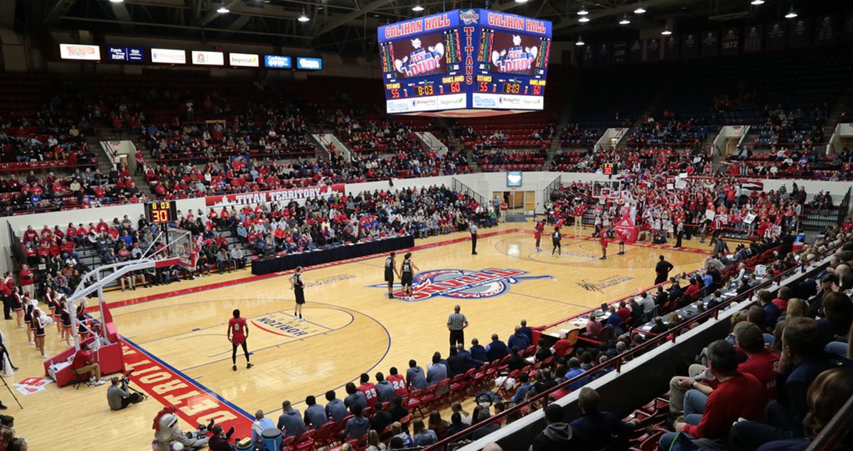 Blessed to say I have received my first Divison 1 offer from University of Detroit Mercy. I want to say thank you to Coach Dildy and Coach Davis for the opportunity🙏🏾🙏🏾, #Gotitans 💙❤️🤍