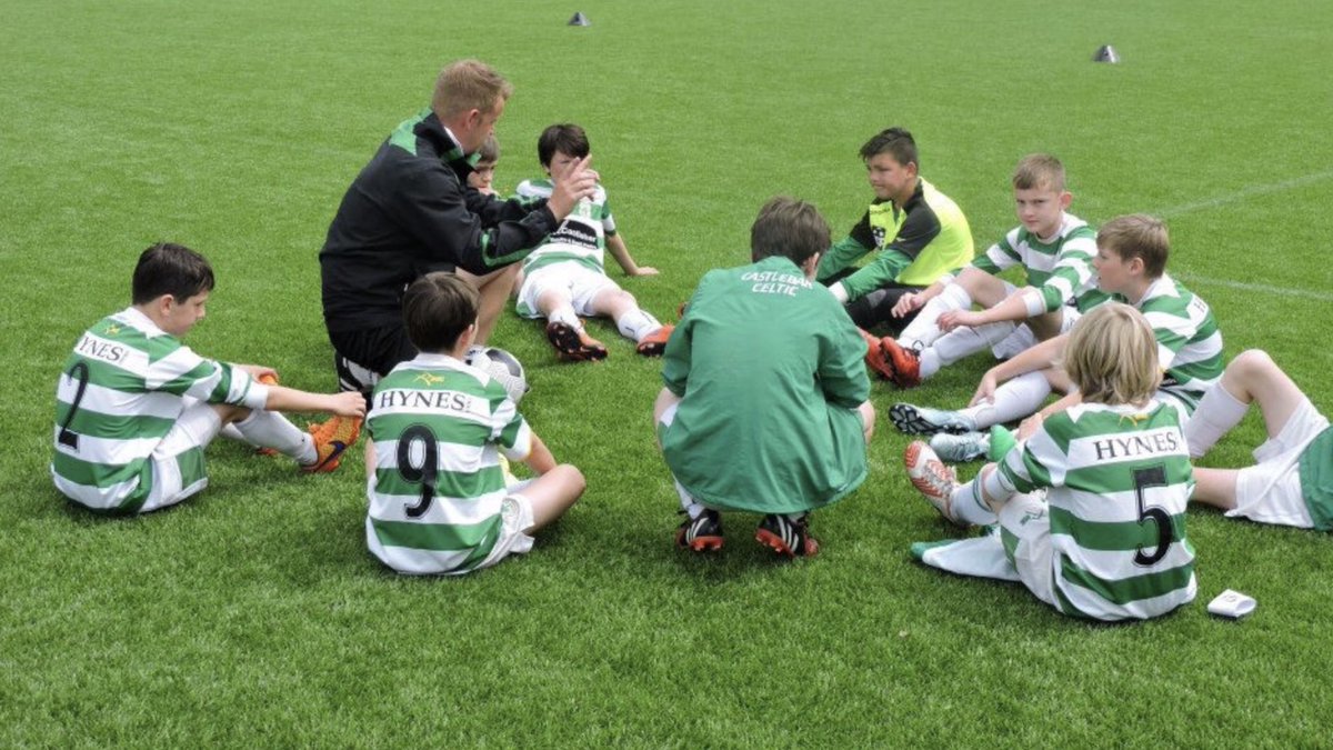 AshStevenson8's tweet photo. @NigelNaughton29 @MWGEnglish @BrentGBruce @IrishCancerSoc @m_a_r_kc @WannaBeACoach @MichealGibbons1 Man Nigel, to some good memories ⚽️. Once you are nominated you have 24 hours to respond or you donate £20 to charity (I’m donating to @IrishCancerSoc), you need to nominate 4 coaches and post a picture of you coaching.
 @mickwallace67 @faughnan_joe123 @ByrnePaul14 @CreanEamonn https://t.co/gdSXBQE5zg