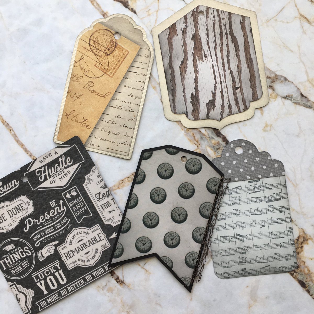 Papercutsnsuch's tweet image. Working on a few tags. #paperaddict #journaltags #wip #vintagepaper