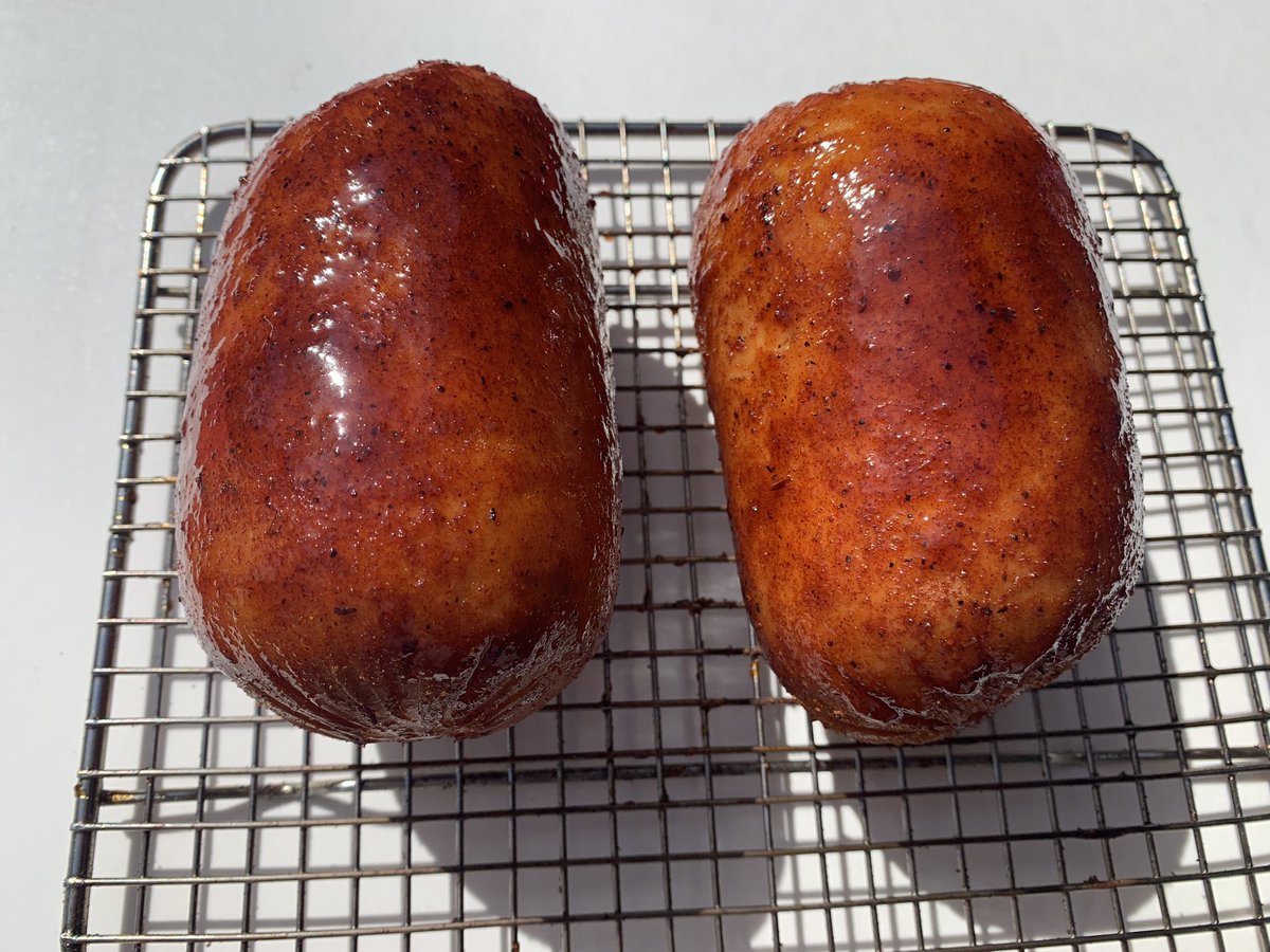 501BBQ's tweet photo. New video! Smoked bologna on our Green Mountain Grill #pelletgrill #smokedbologna #youtubevideo 
https://t.co/Lfz5zd2jew https://t.co/896DrWmJQM
