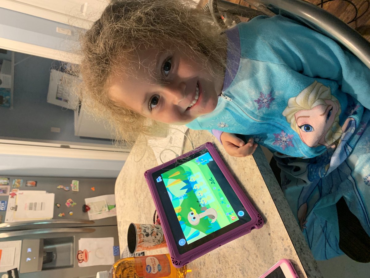 PreKShaffer's tweet photo. These girls are showing Virtual Spirit!  So proud to see my little hornet hard at work! #educatinghornets https://t.co/vQQLPEGRZx