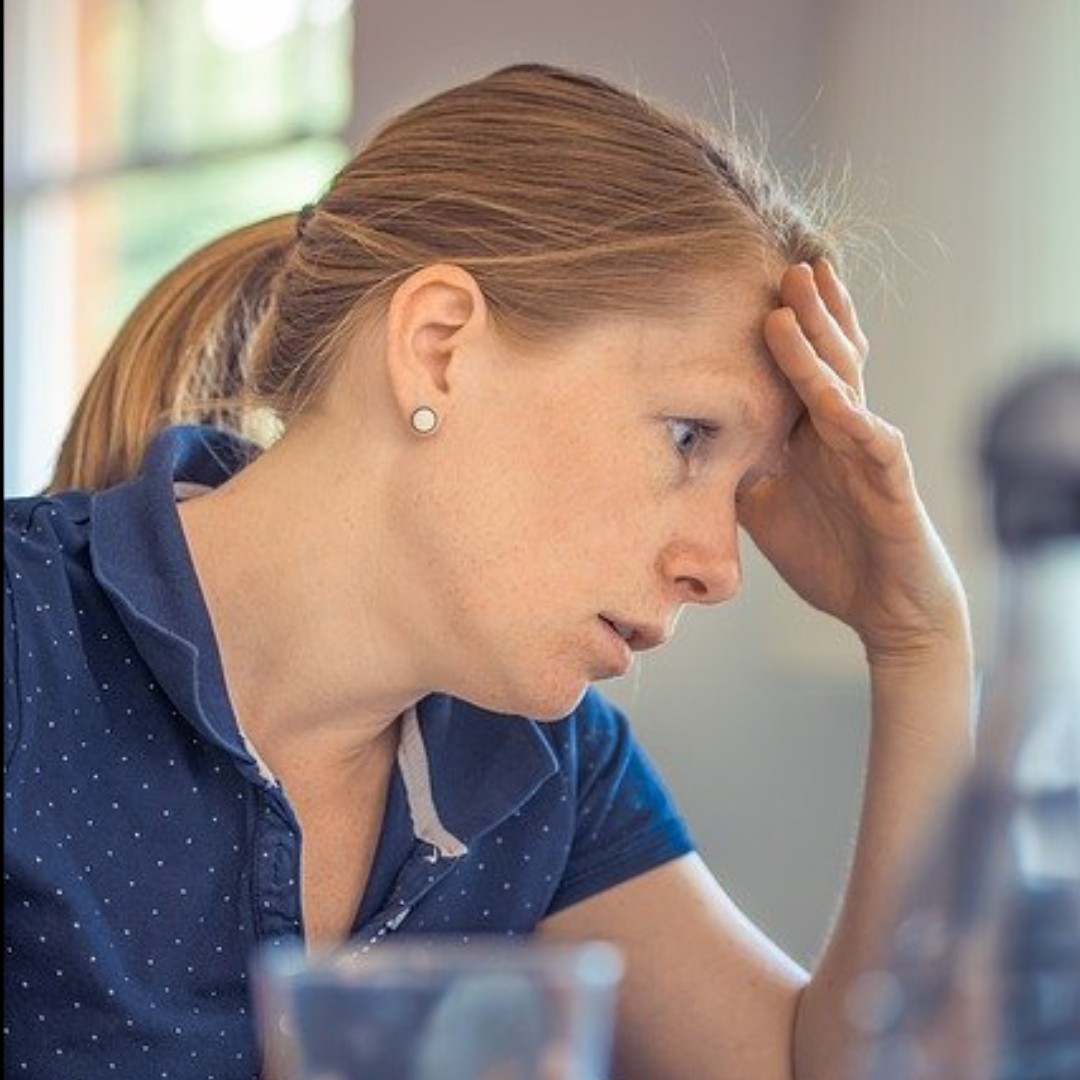 PrajnaWellness's tweet photo. We’re living in unprecedented times, and with it has brought unprecedented anxiety. One of the easiest ways you can reduce stress and anxiety is to limit your exposure to things that trigger anxiety. 

#anxiety #meditation https://t.co/qhx05S01PL