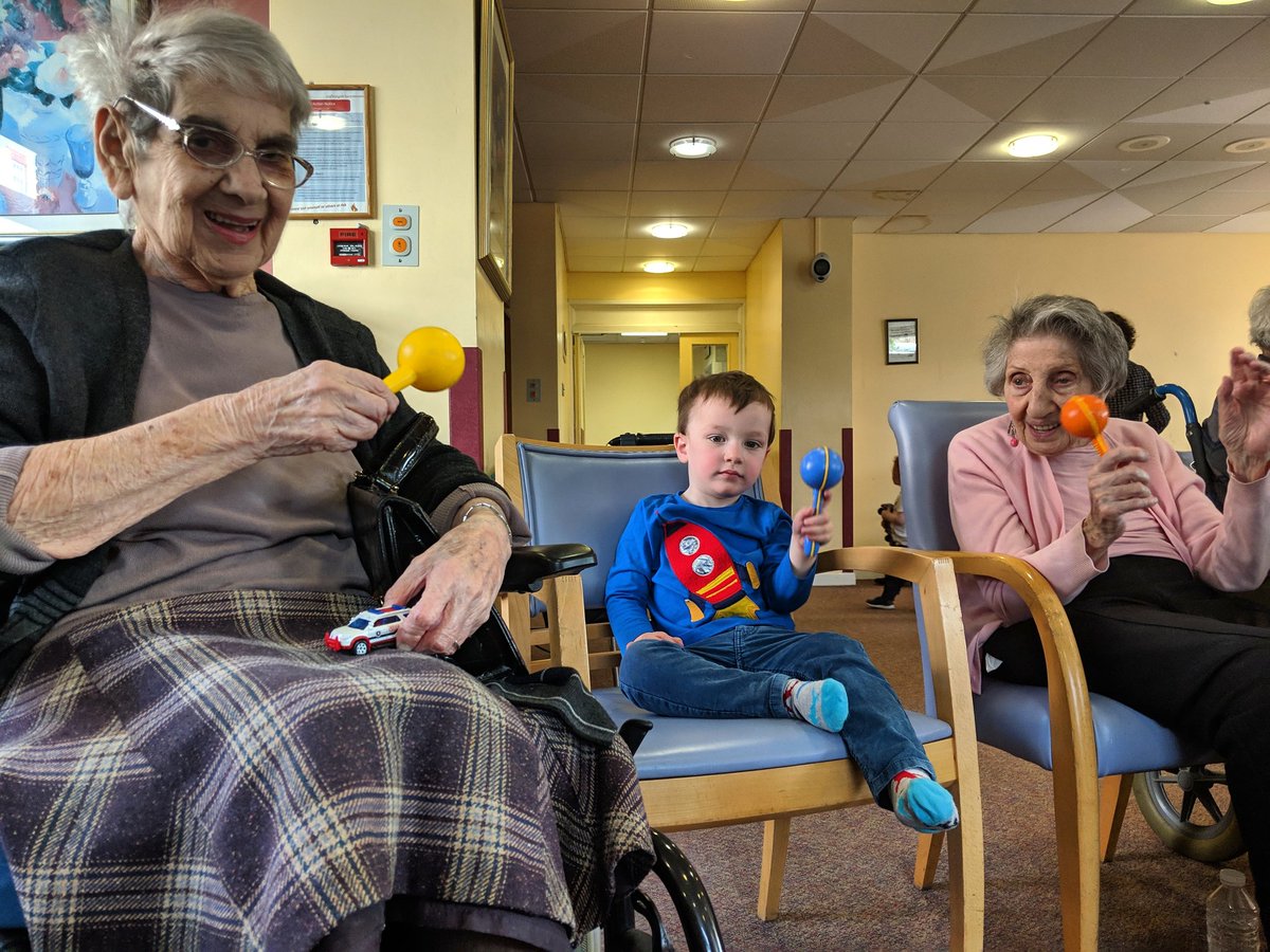 Mum With A View tweet media