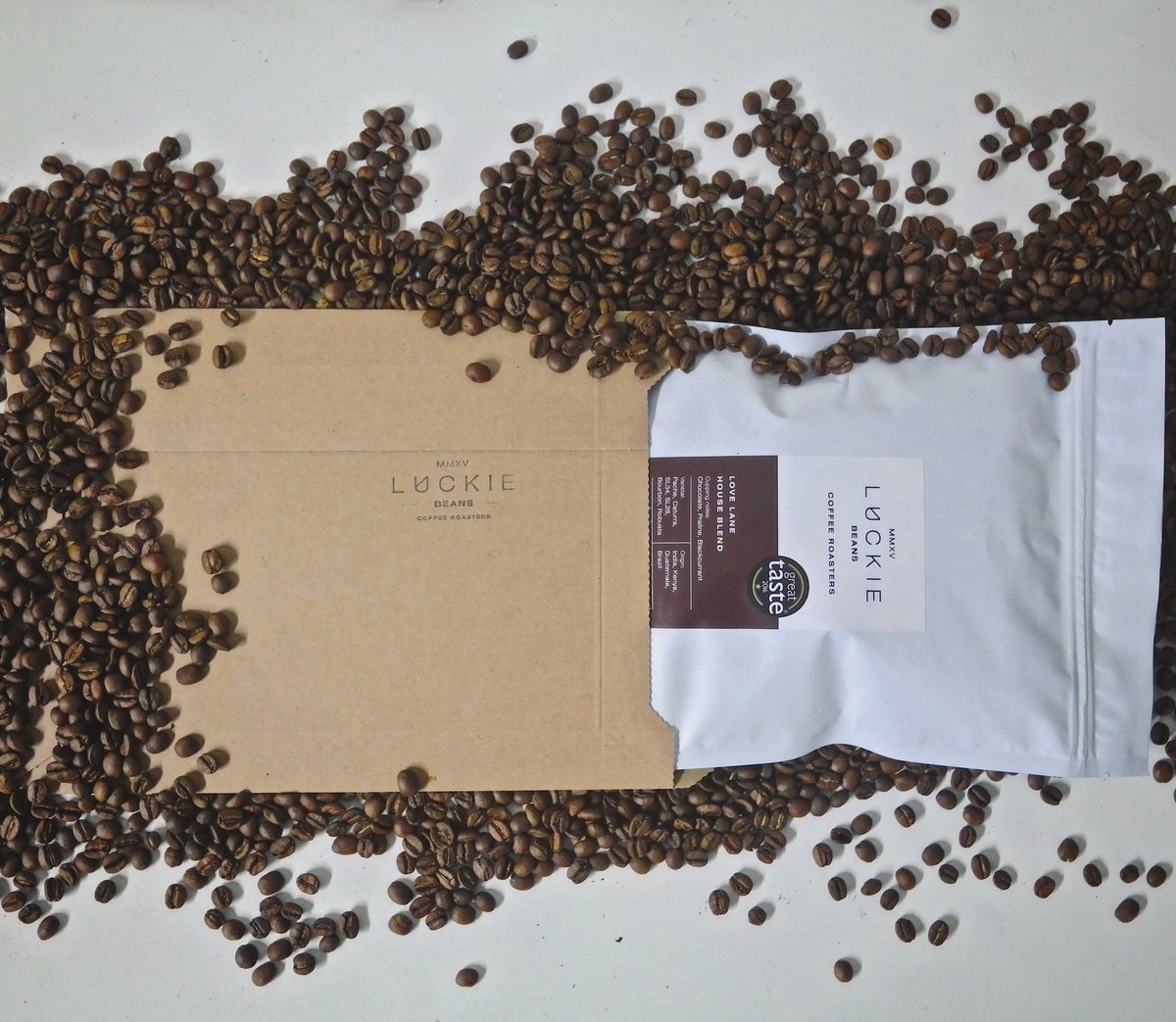 luckie_beans's tweet photo. We’re still roasting and posting our delicious multi award winning coffee. Head to https://t.co/v7a18U2bi5 🙌☕️😊 #luckiebeans #coffeeroasters #coffee #love https://t.co/12dJa9Pd19