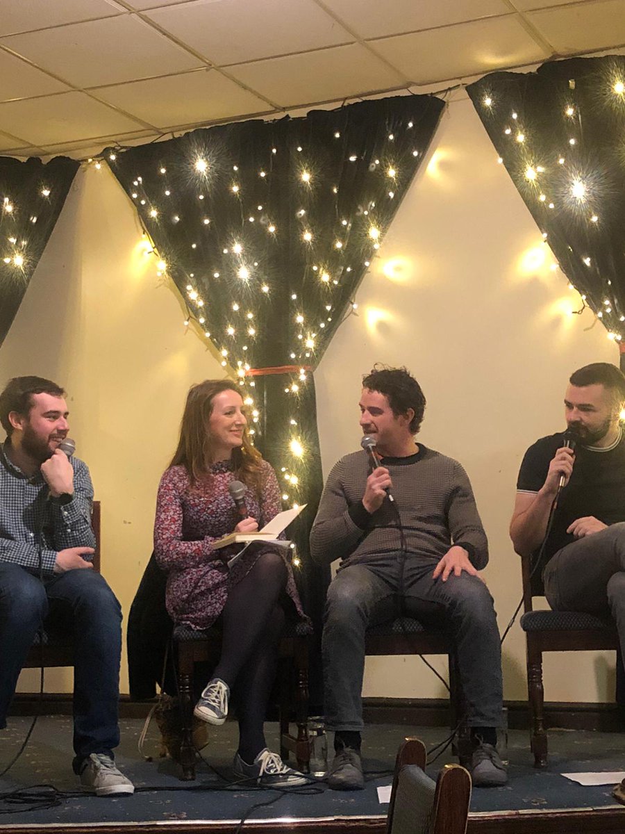 Sôn am Sîn tweet media