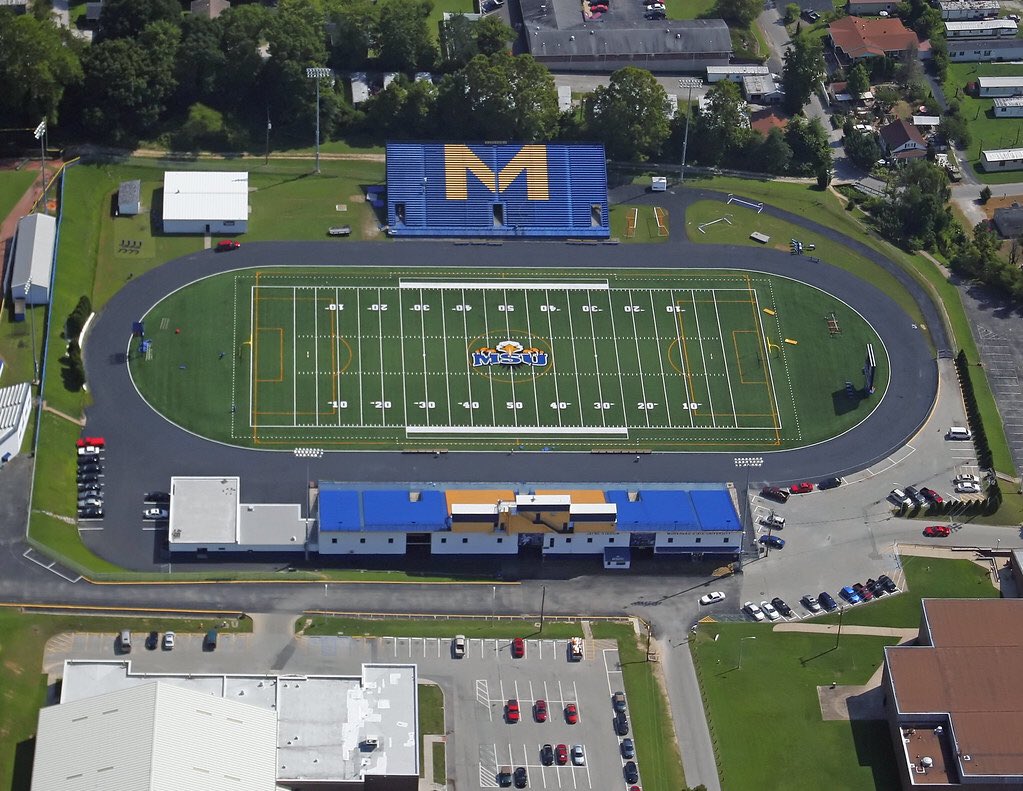 After A Great Conversation With <a href="/CoachJohnFisher/">John Fisher</a> I’m Blessed To Say I have Received My 1st Offer From Morehead State University <a href="/MSUEaglesFB/">Morehead State Football</a>❗️❗️🙏🏽
<a href="/CSmithScout/">Chris Smith</a>