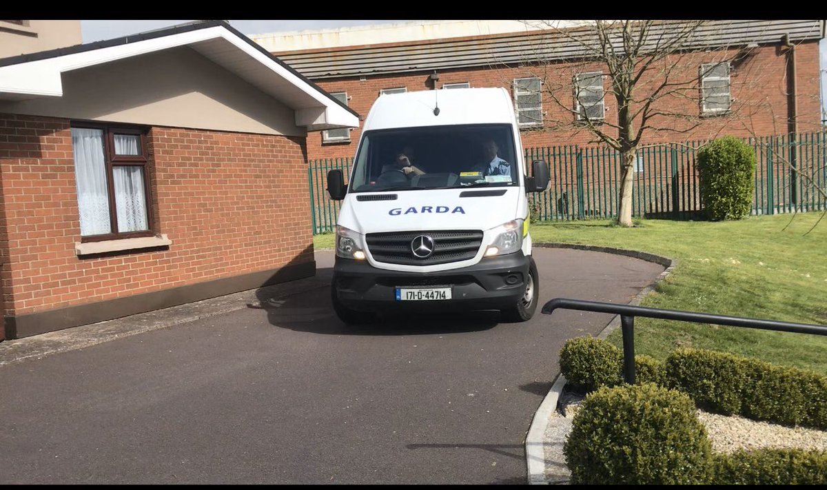 Tfitzgeraldcork's tweet photo. Another week the work goes on supporting our community with @AnGardSiochana @gardainfo @Foroige #CEworkers #mealsonwheels @joc23872 @gurrancu https://t.co/mvbyBrUy8h