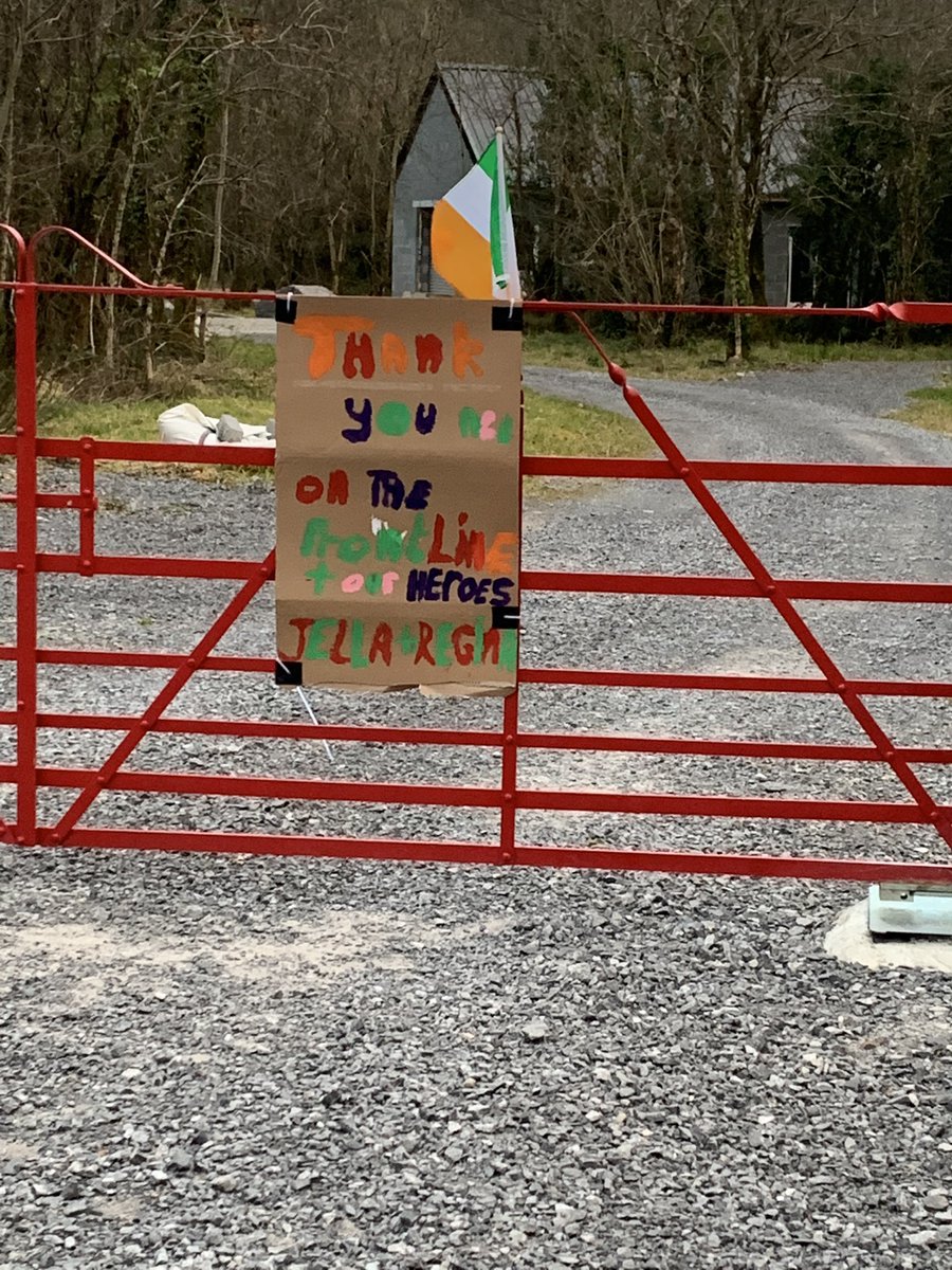 mhtiaquin's tweet photo. Day 90 #100daysofwalking. Can’t believe I actually kept going. Last 2 weeks I have said hello to neighbours I haven’t seen for years! Walking a great way to destress after work. Spotted this on my walk today. #thanksforthe support. https://t.co/oLJ5g32o2d