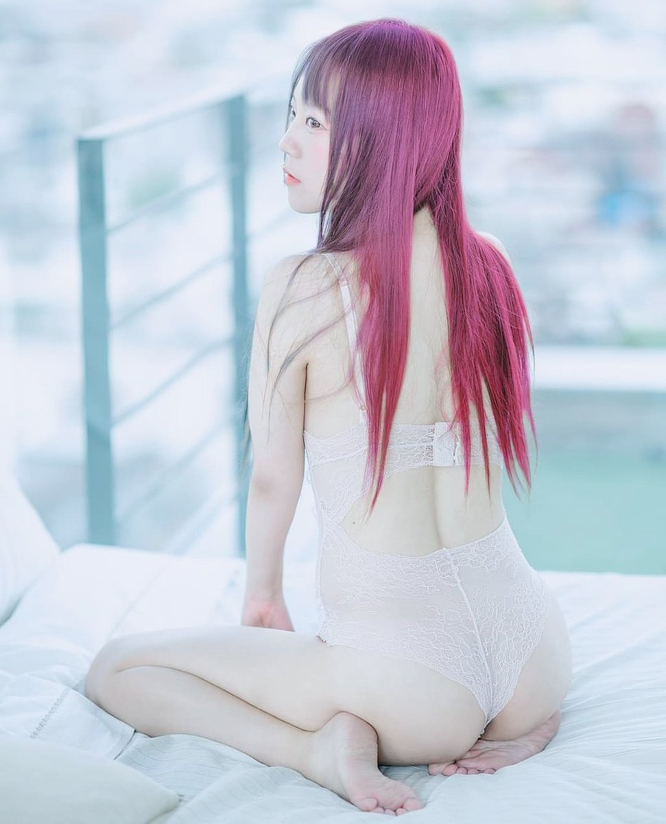 ×.       𝑇𝑒𝑎𝑠𝑒 𝑚𝑒 𝑢𝑛𝑡𝑖𝑙 𝐼’𝑚 𝑏𝑒𝑔𝑔𝑖𝑛𝑔 𝑓𝑜𝑟 𝑖𝑡•••