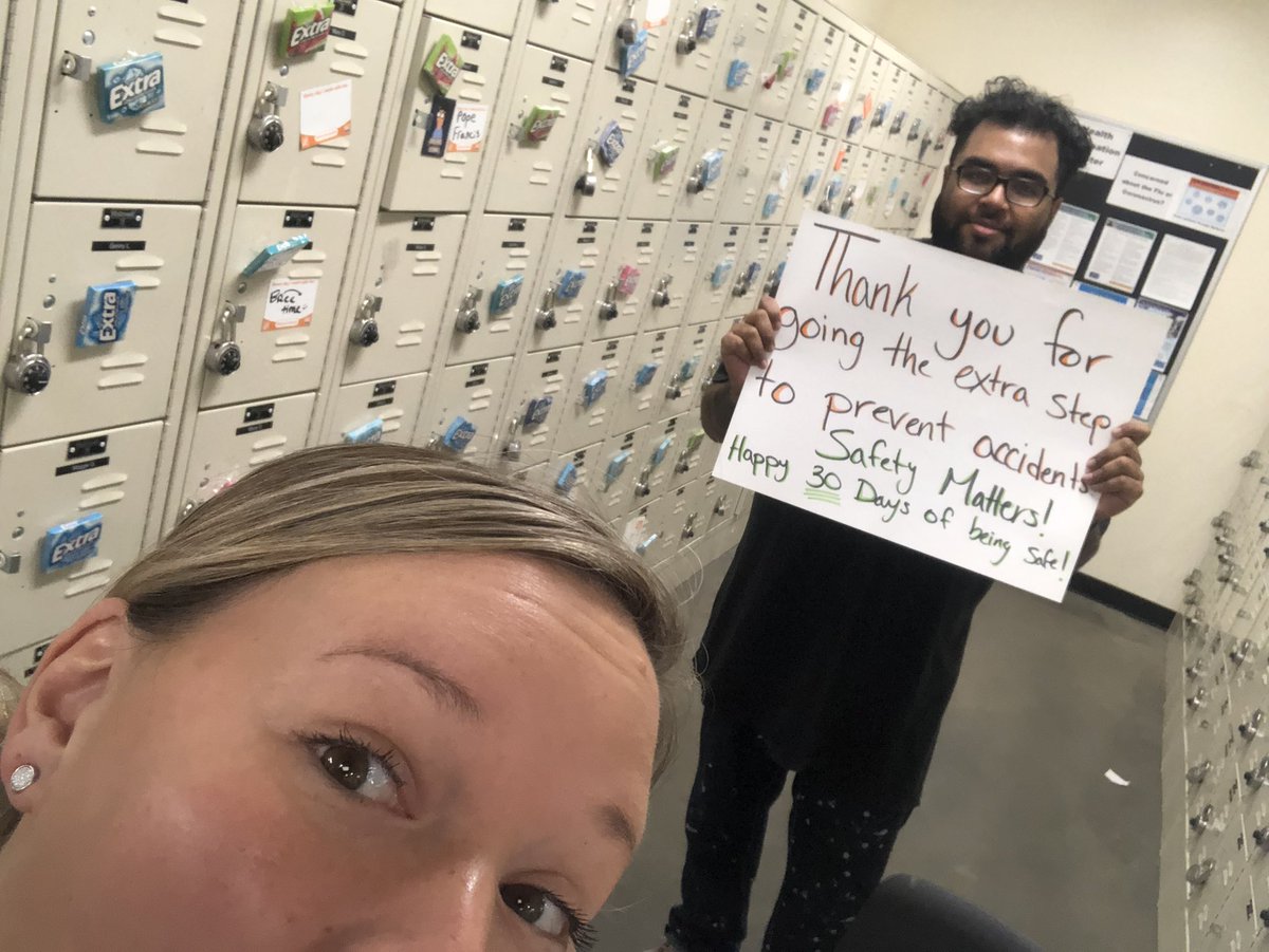 sarahjcox0's tweet photo. You’ve got to start somewhere! #onlyatholt recognizing and celebrating the 30 day mark of keeping each other safe! Thank you team 🧡 @courki88 @APSJOJO4941 @NiermeyerGraham @HoltSasm @Yaritza_25 @JasonHertigTHD @jonbaumann304 https://t.co/49OJZx4sh1