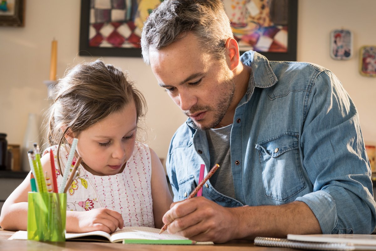 babynamingHQ's tweet photo. HOME SCHOOLING WINS🙌 

9am: Joe Wicks
https://t.co/I6dlt8ZDAU
10am: @KlassMyleene
https://t.co/fv3VcpOCuJ
11am: @davidwalliams
https://t.co/QeBGZLFSG0
2pm: @carolvorders https://t.co/DtUN7fKjs3
4pm: History w' Dan Snow
https://t.co/UgU5vsuGlG https://t.co/gQOFd9rY5J