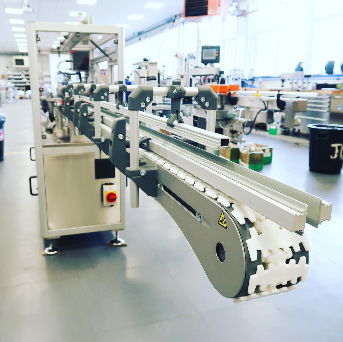 Prem_Labellers's tweet photo. Take a look at this custom shell #Pharmaceutical P250 labeller with multiple functionalities made for the #pharma #healthcare #cosmetics industries - see more on our LinkedIn here: https://t.co/cEKT4iqqh8

#ukmfg #UKengineering https://t.co/DQHvD1d6vk