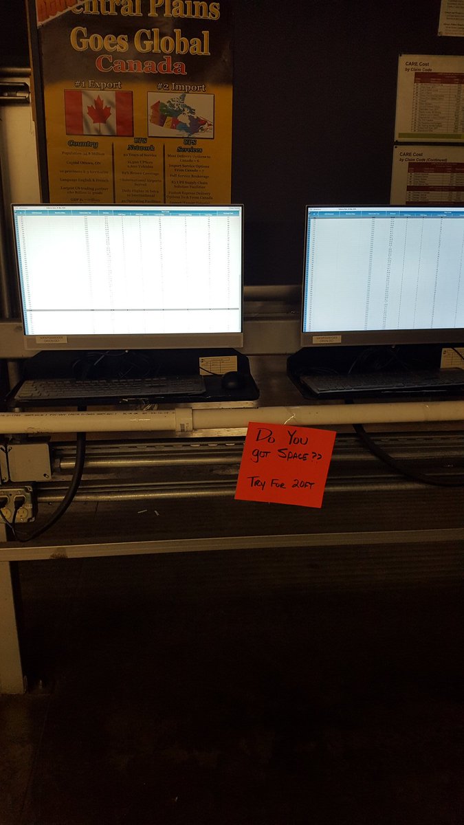 KinChristy's tweet photo. Trying to find a new way to show the Drivers what 20 ft looks like. Our computers are exactly 20 ft. I wanted to see how many Drivers would see the 20 ft pole in a different place. #expecttheunexpexted https://t.co/LPhAfe3wFO