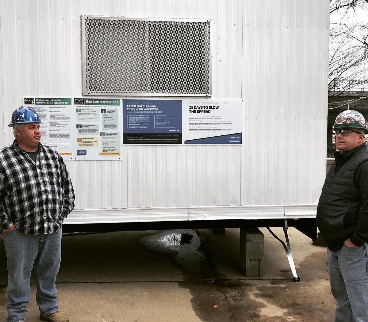 EASCarpenters's tweet photo. #EasCarpenters are #Essential! Several job sites are still operating using the #PASafeBuilders practices our union members are known for. AEST Mike Hand visited some job-sites In #Philly today to talk to members and shops stewards about these unprecedented times #covid_19 https://t.co/DPxcCoqKLm